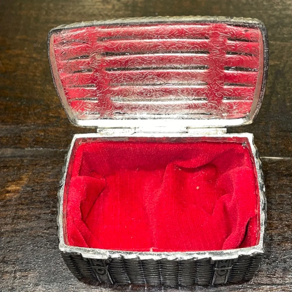 Vintage Jewelry Silverplate Casket Picnic‎ Basket Straps Trinket Box